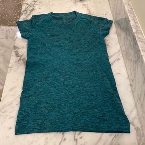 Lululemon like new swiftly tech crew neck shirt 6 marled green black